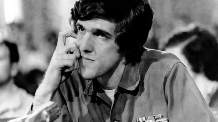 John Kerry testifies