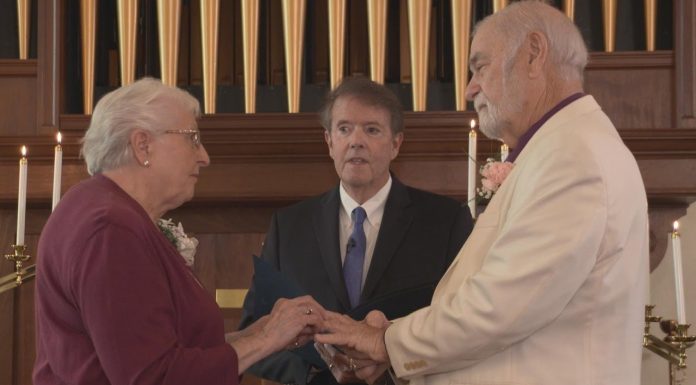 High School Sweethearts Wed After 60 Years Apart