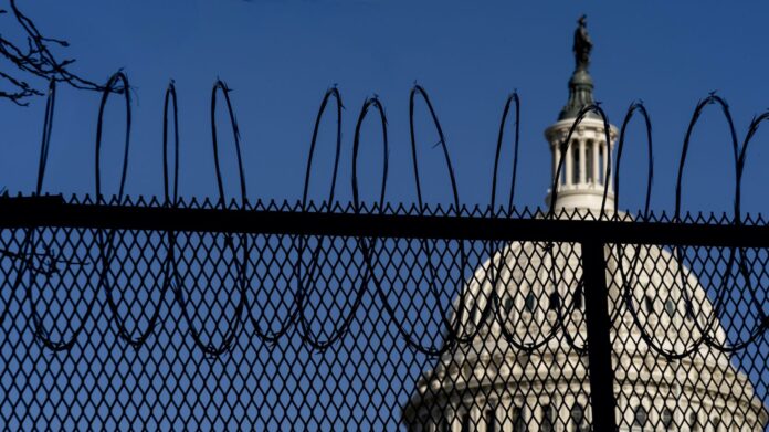 Fencing U.S. Capitol