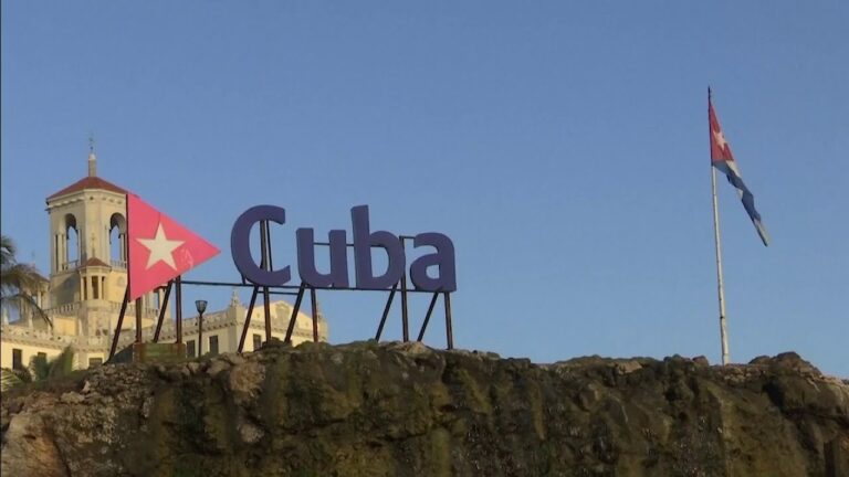 US Coast Guard Sends 27 Cubans Found at Sea Back to Communist Island