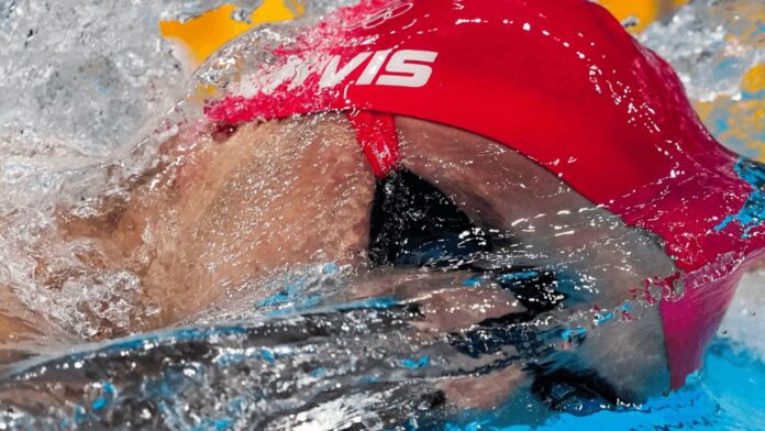 Daniel Jervis Swims Daniel Jervis Swims