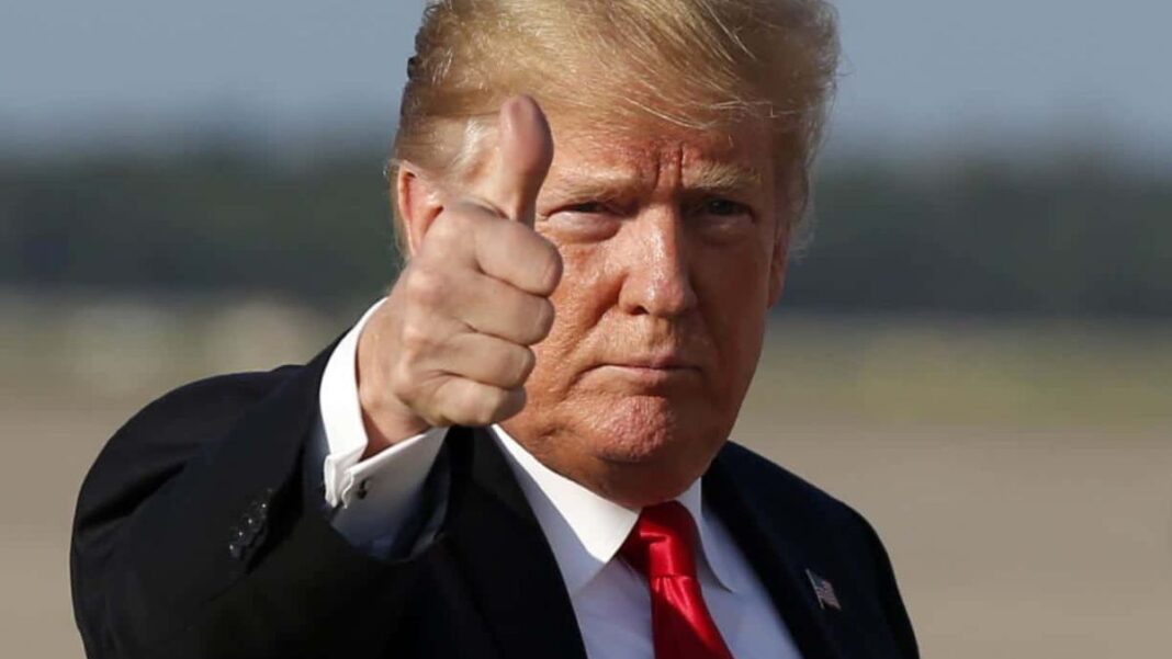 Donald Trump Thumbs Up