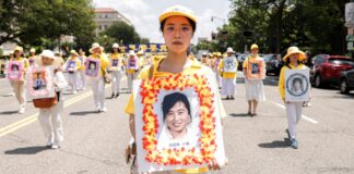 Falun Gong Practitioners Parade