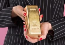 Gold in Hand