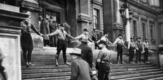 Nazis block Jews from entering the University of Vienna. Austria, 1938.