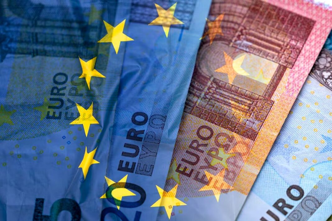 European Union and the Euro Montage