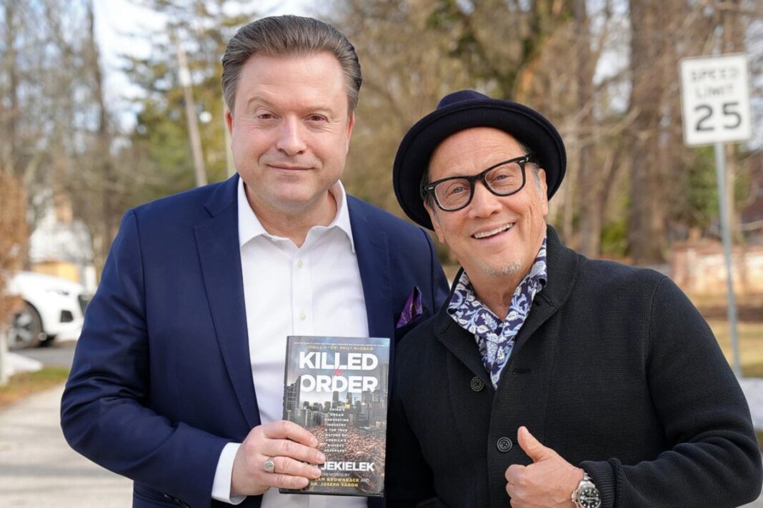 Comedian and actor Rob Schneider (R) and Jan Jekielek, Epoch Times senior editor and host of "American Thought Leaders," in Phoenix on Nov. 19, 2025. Tal Atzmon/The Epoch Times