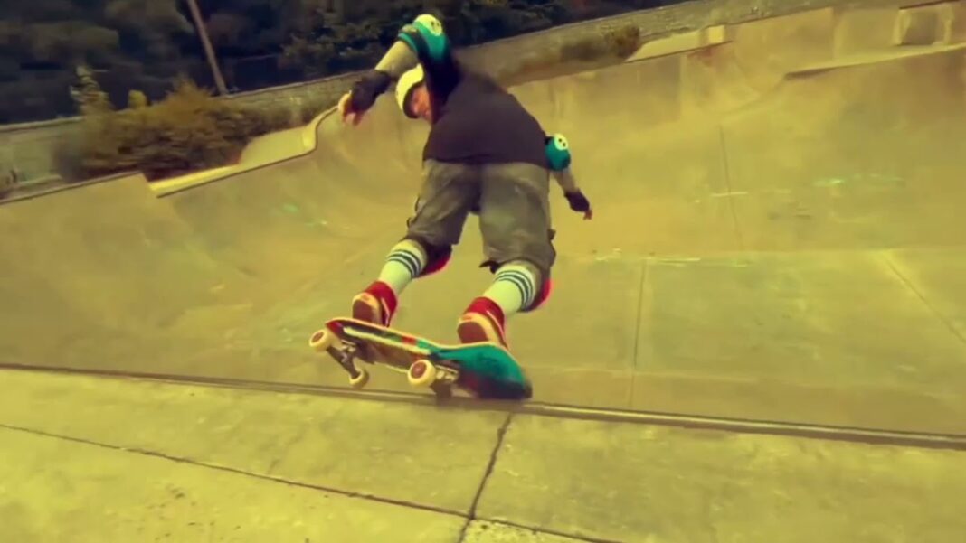 Old Dudes Skaterboarding to Old Tunes