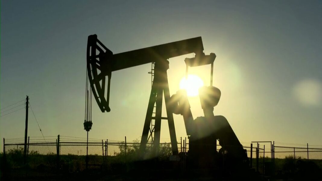 Oil prices dip over 6% after US, Iran pause fighting